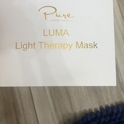 Luma light Therapy mask