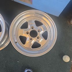 Weld Wheels 15x8 With New Tires 225/60/16