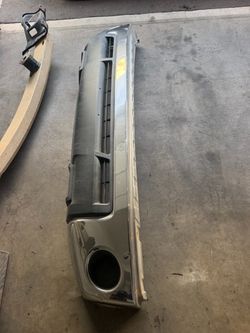 07-13 Toyota Tundra front bumper