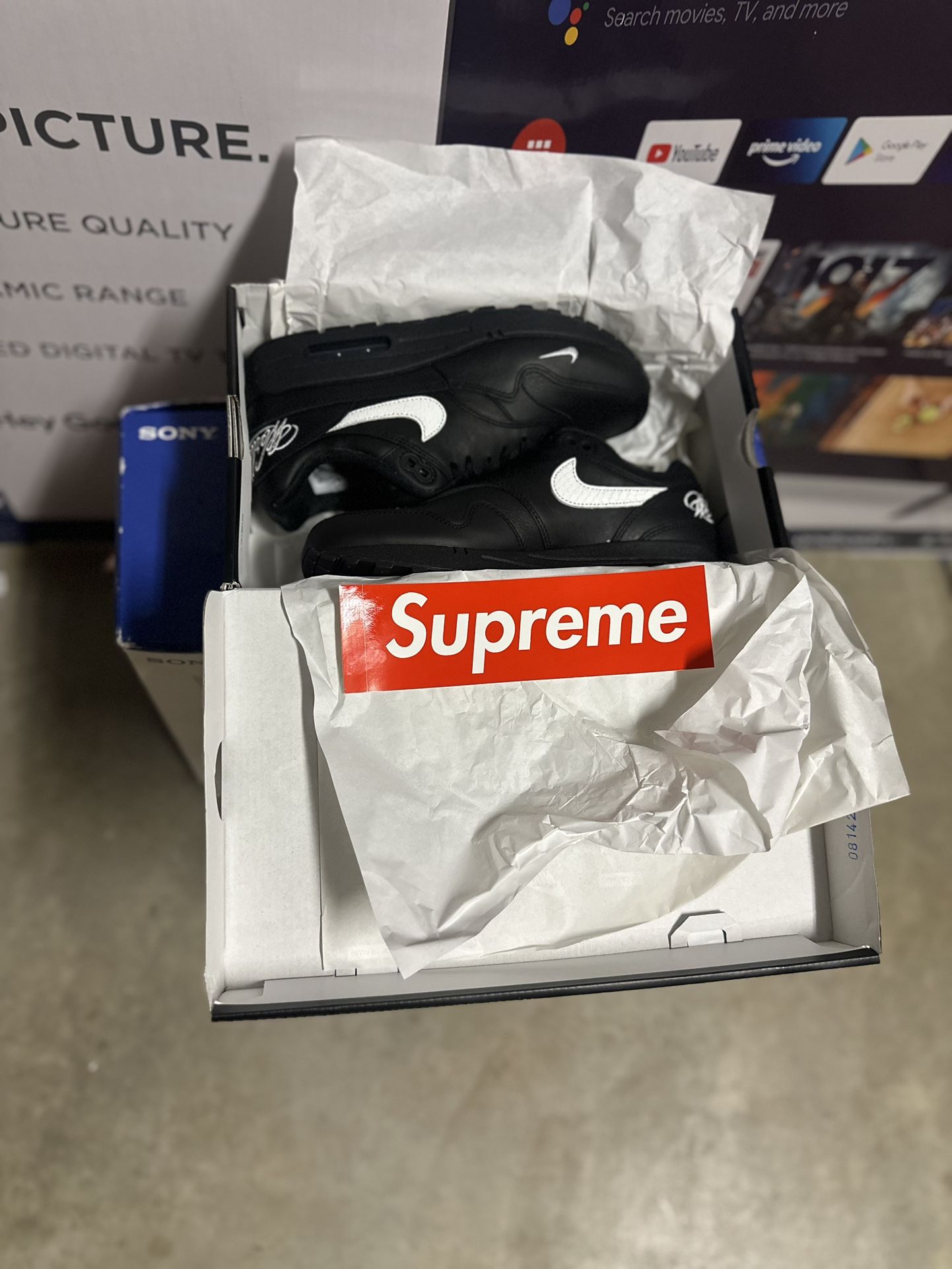 Supreme Air Max Black