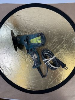 Used Makita GV5010 5” Wired disc sander 