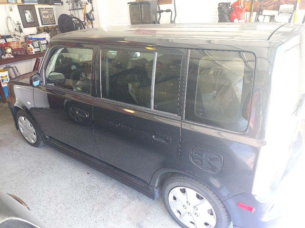 2005 Scion xB