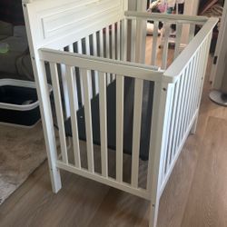 Baby Crib 