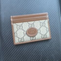 Mens GUCCI slim Wallet