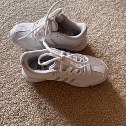 Unisex shoes size 12.5 - new - no box