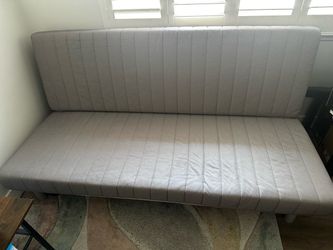 IKEA BEDDINGE Futon / Sofa / Bed