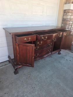 Cherry Wood Chippendale Style Buffet Sideboard