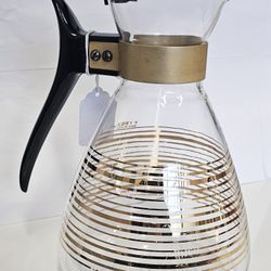 Pyrex Vintage Gold Stripped Carafe With Lid