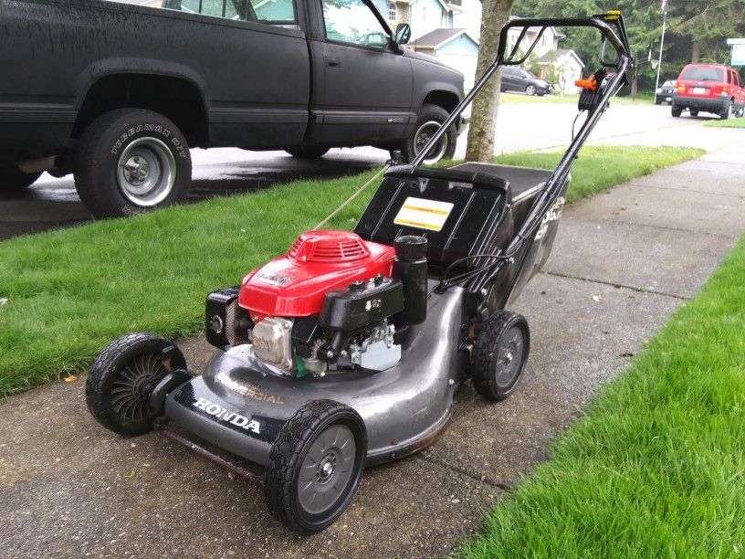 Honda Commercial Lawnmower HRC2163HXA 21" rear bagger/mulcher Self-propelled, hydrostatic, commercial grade transmission Shaft