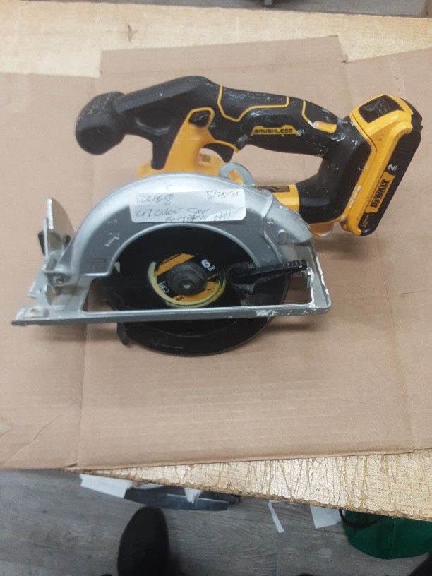 DEWALT DCS566 20V Circular Saw, 20V Cordless Brushless 6.5"" Circular Saw (Bare Tool Only, Bulk Packed), Yellow