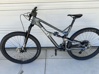 2022 Intense 951 Trail XL Carbon