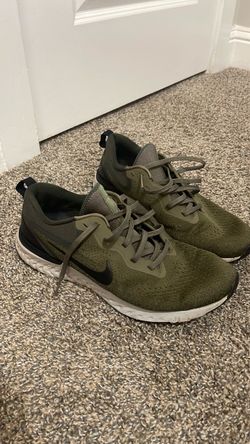 Men’s Nike shoes