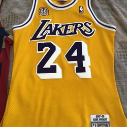 Kobe Bryant Mitchell & Ness Jersey