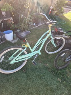 Bicycle women/ teenager
