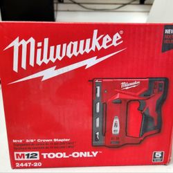Milwaukee Stapler Tool Only
