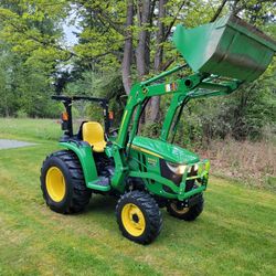 2019 John Deere 3025E
Like New
4x4 