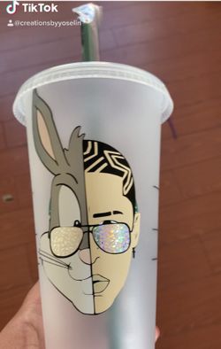 Customized cups