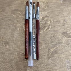 Floor Sample Kolinsky Nail Brushes