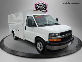 2017 Chevrolet Express Commercial Cutaway