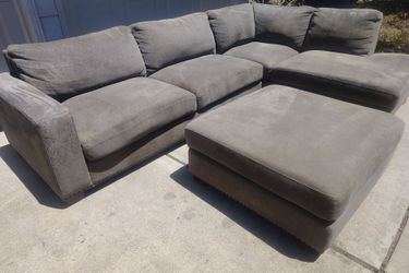 Sectional & Ottoman (free delivery)