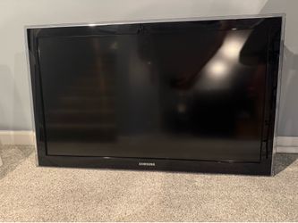 Samsung 40” TV