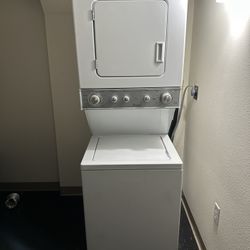 24inch Whirlpool Stacked Washer And Electric Dryer 