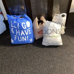 Free Women’s Clothes 