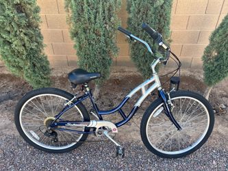 26” Cruiser 7 speed Shwinn  Bike (ready to ride)