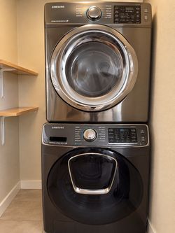Samsung Washer & Steam Dryer Set - Stackable