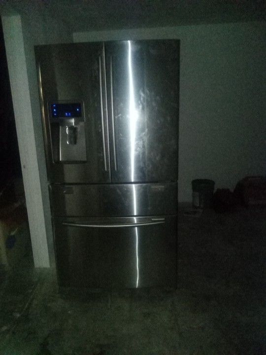 Samsung Refrigerator Stainless