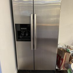 36” Side By Side Whirlpool Refrigerator 