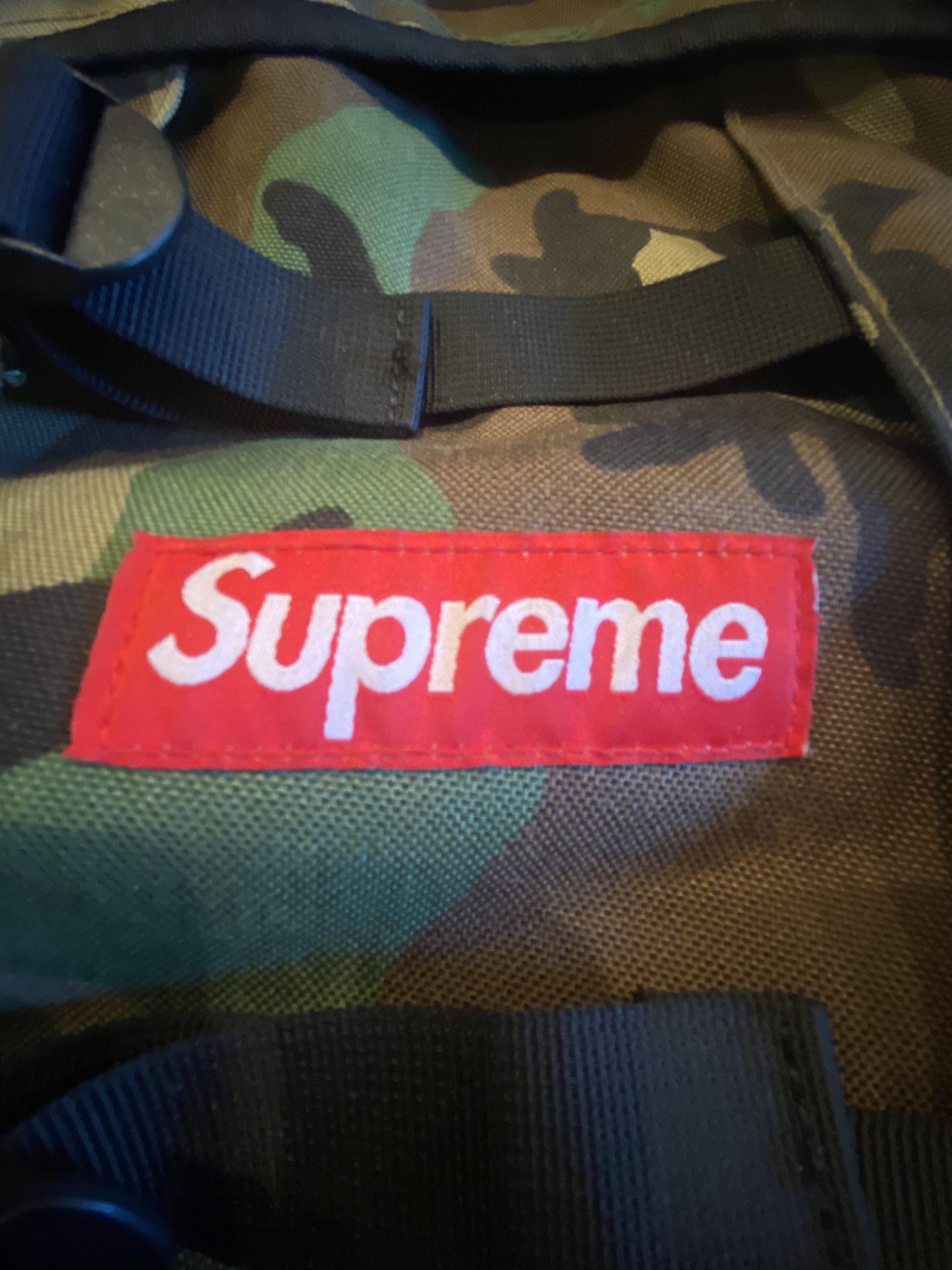 Supreme Camo Backpack for Sale in Port St. Lucie, FL - OfferUp