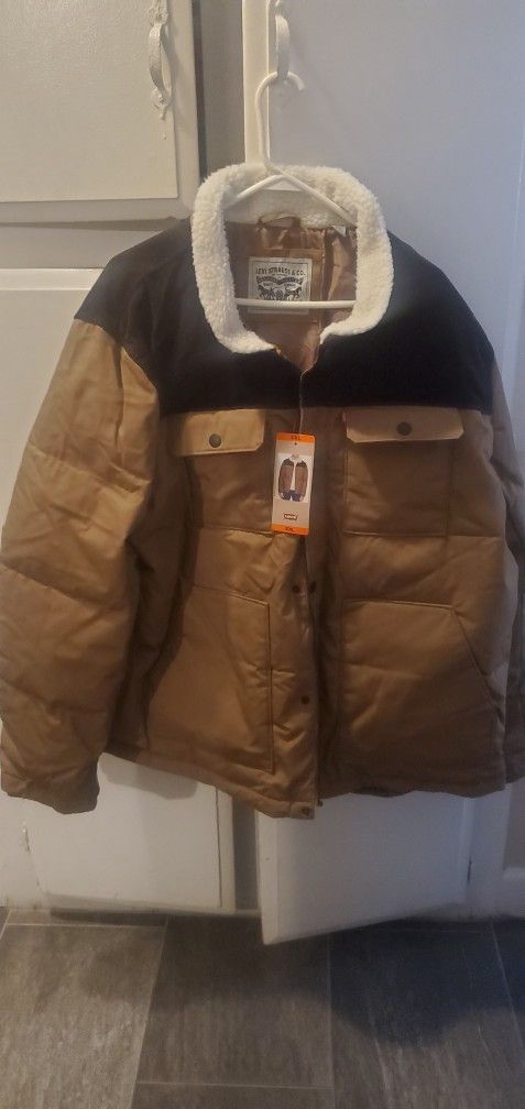 New Levis Jacket Size 2XL For Men