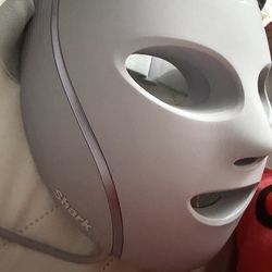 Shark cyroglow mask