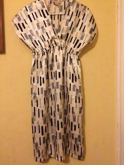Like new Jonathan Martin causal dress