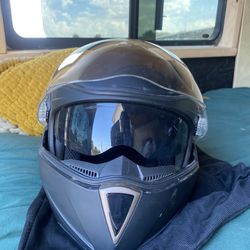 Medium  Full Face Motorcycle Helmet 