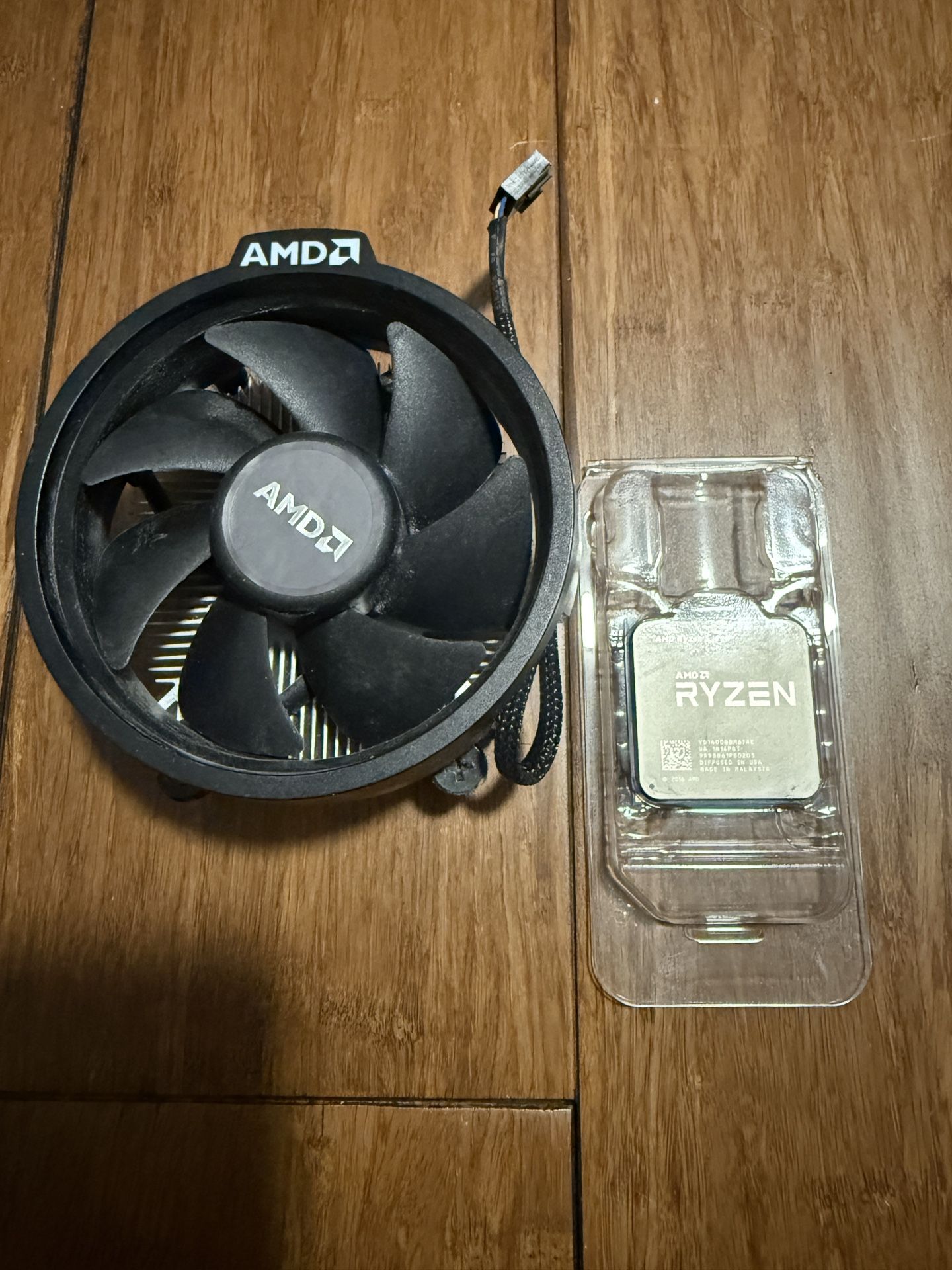 AMD Ryzen 5 1600 CPU 3.20GHz 6 Core 12 Thread AM4 + Stock Wraith Cooler