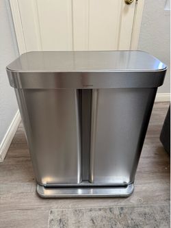 Simple Human Trash Can