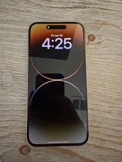 iPhone 14 Pro Max 128GB Gold — Unlocked — 85% Battery + Free Case