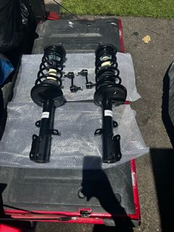 2000 Toyota Corolla Front Shocks