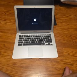MacBook Air - 13in, Early 2014) 4gb Ram