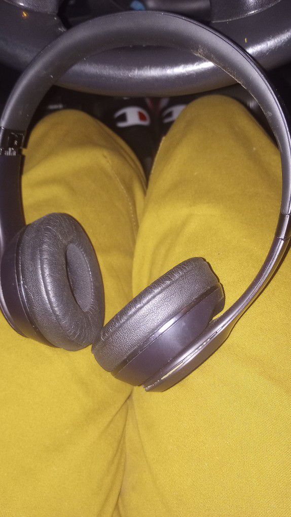 BEATS By Dre solo3 Headphones