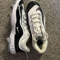 Nike Baseball Cleats