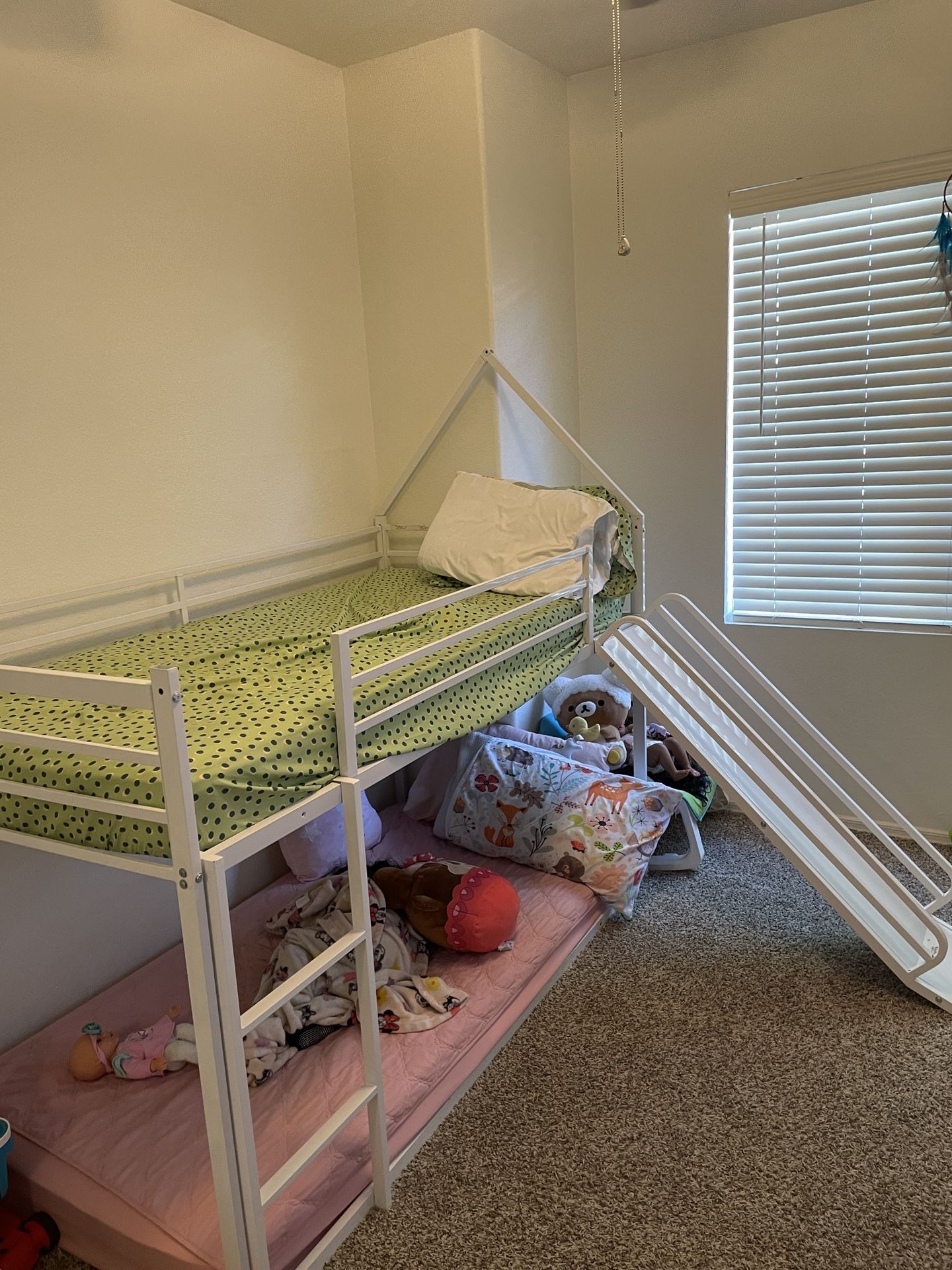 Twin Bunk bed W Slide