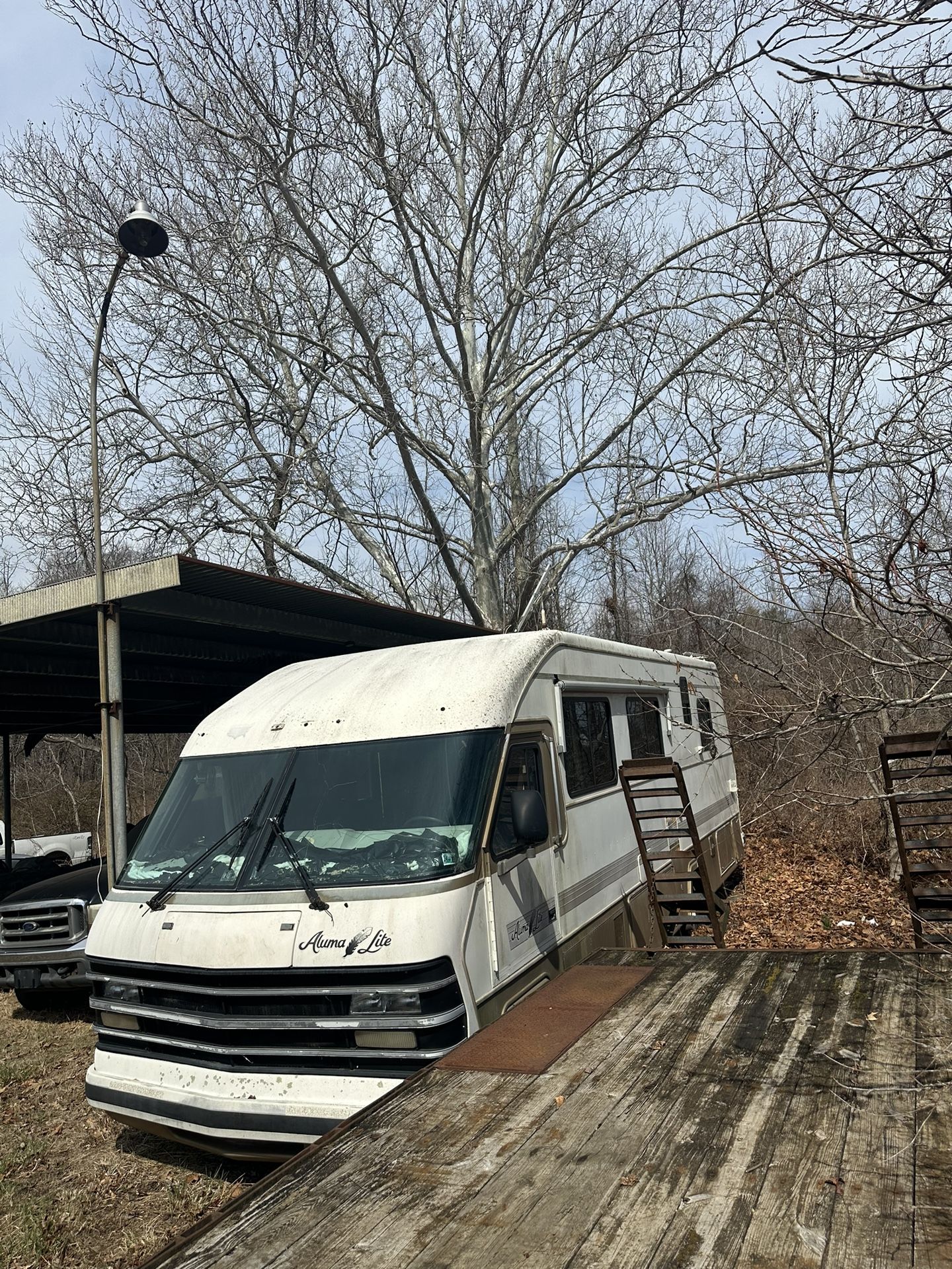 Mid 90’s Motor Home RV