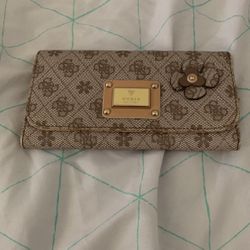 Guess Wallet