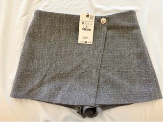 BRAND NEW ZARA SKORT - SIZE MEDIUM
