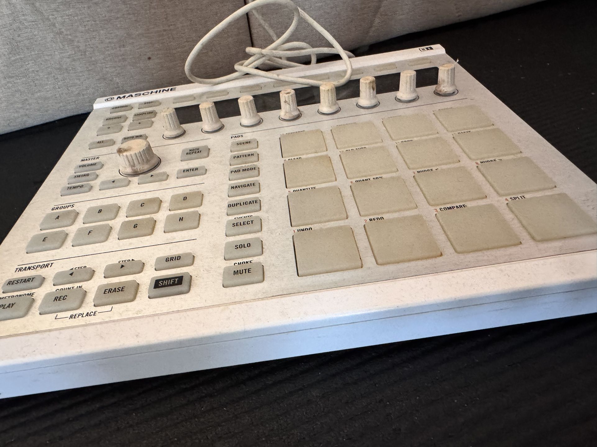 Native Instrument Maschine MKII