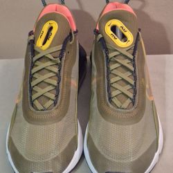 Nike Air Max 2090 "Olive Flak" - Wm(Sz 11)