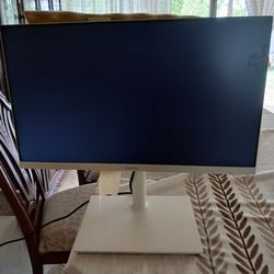 Samsung 24 inch white monitor